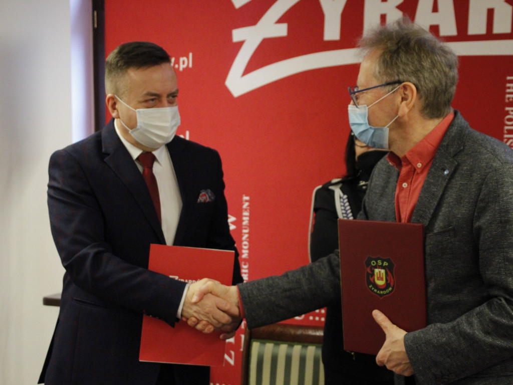 Nowy samochód dla OSP Żyrardów