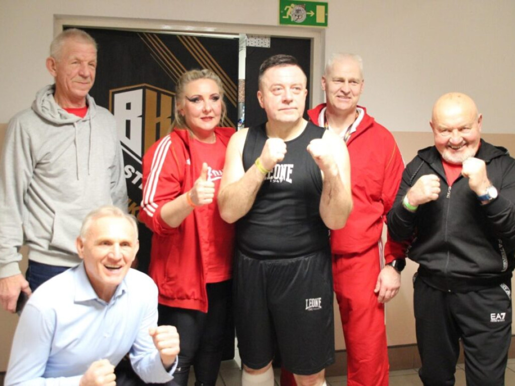 Prezydent skrzyżował rękawice