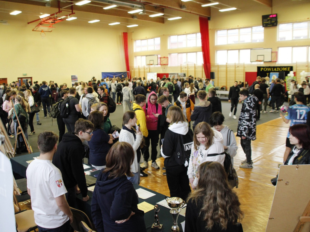 Powiatowe Targi Edukacyjne