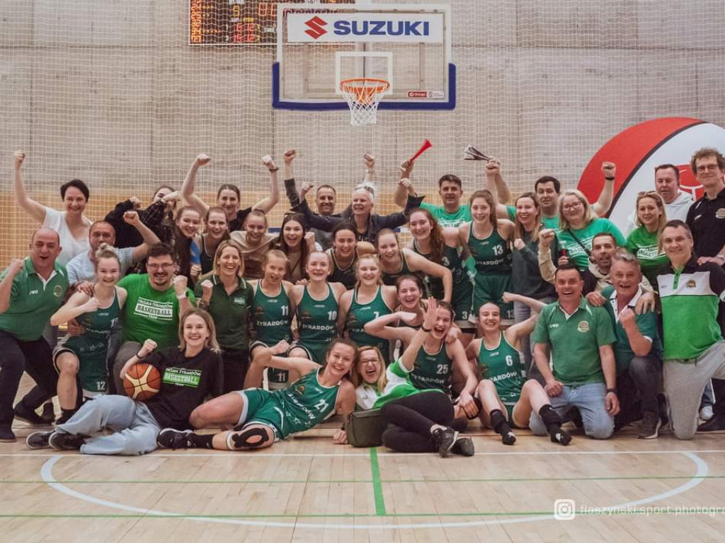 UKS Trójka U17 zdobyła Tytuł Wicemistrza Polski