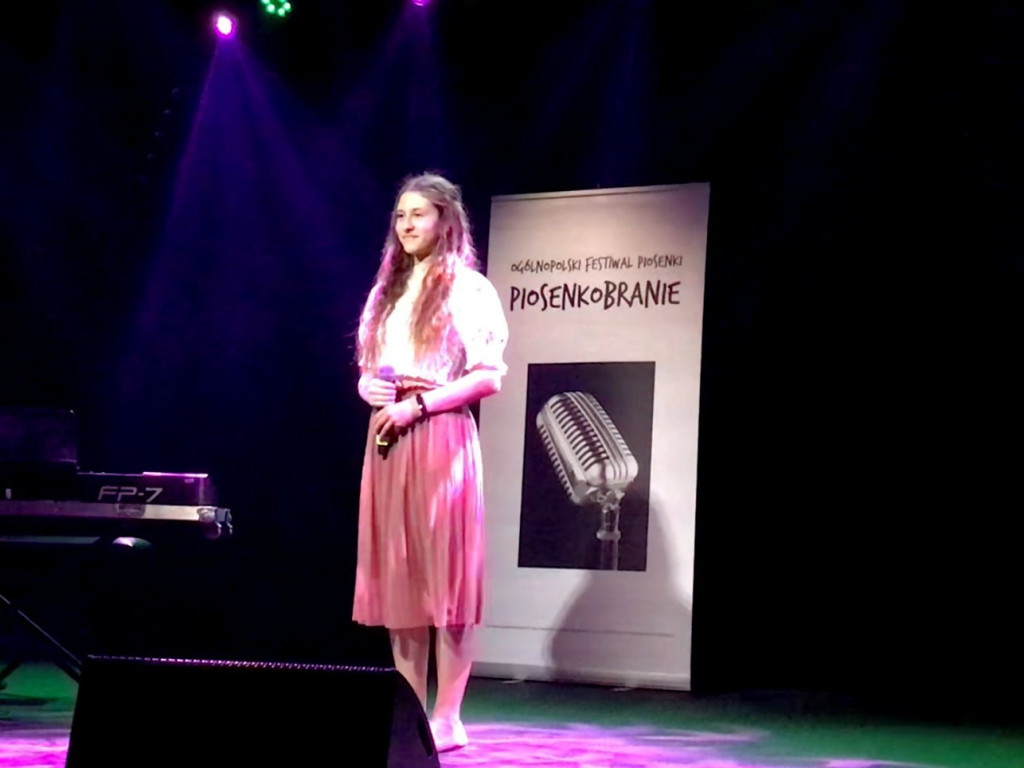 Oliwia Tomaszewska finalistką 29. Ogólnopolskiego Festiwalu Piosenki Polskiej w Opolu