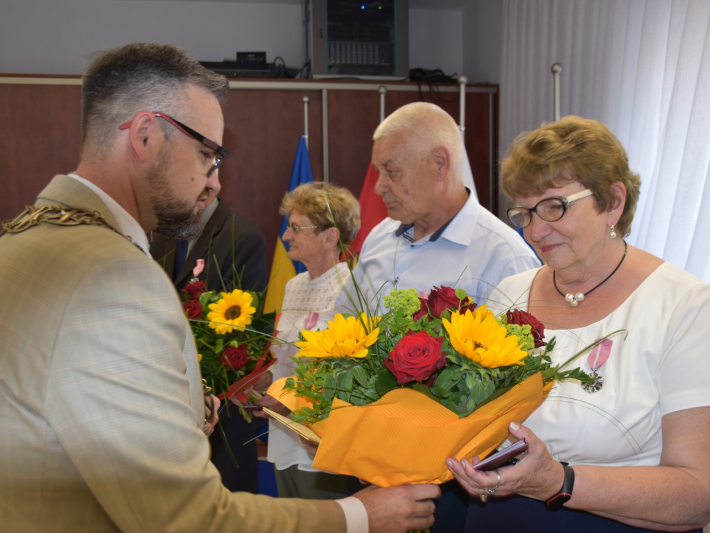Przeżyli w małżeńskim szczęściu i miłości ponad 50 lat