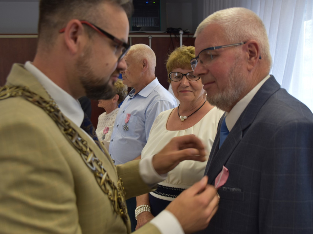 Przeżyli w małżeńskim szczęściu i miłości ponad 50 lat