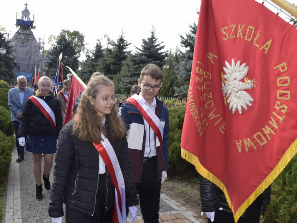 Wielki jubileusz Szkoły Podstawowej w Guzowie