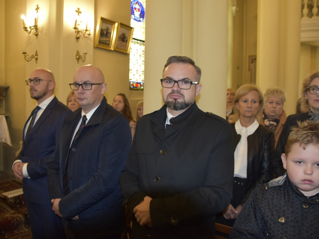 Wielki jubileusz Szkoły Podstawowej w Guzowie