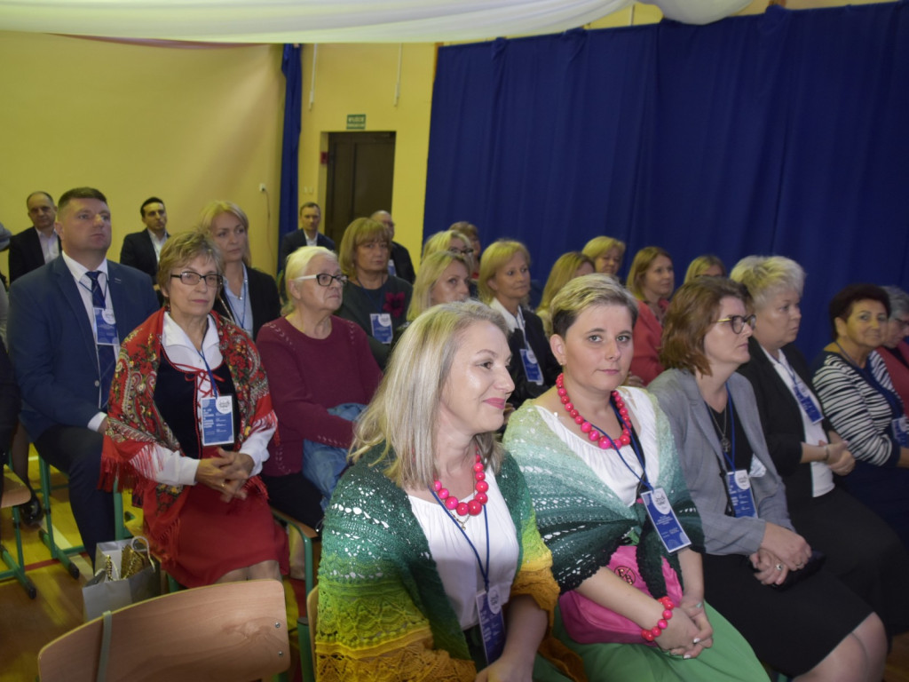 Wielki jubileusz Szkoły Podstawowej w Guzowie