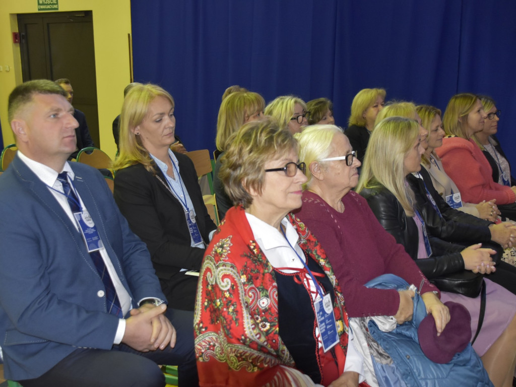 Wielki jubileusz Szkoły Podstawowej w Guzowie