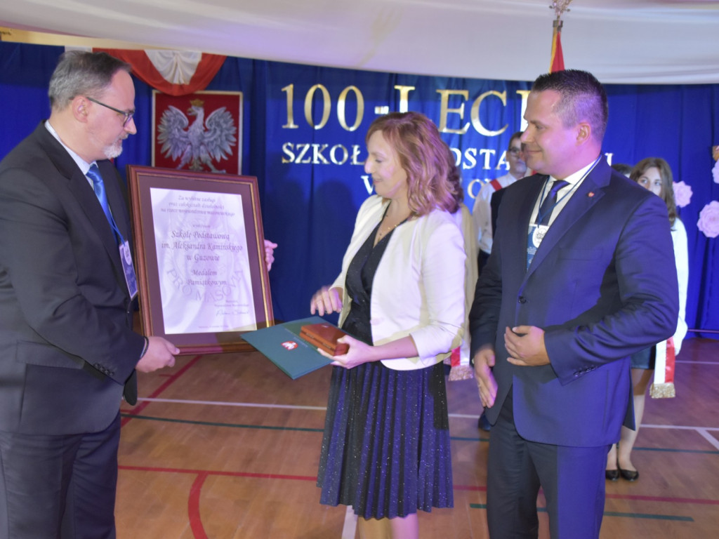Wielki jubileusz Szkoły Podstawowej w Guzowie