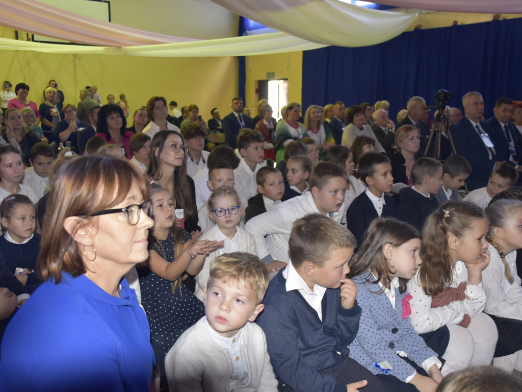 Wielki jubileusz Szkoły Podstawowej w Guzowie