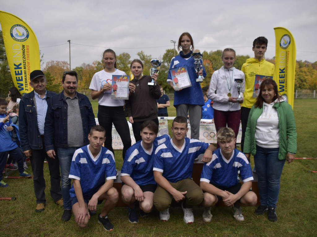 Mistrzowie jesiennych biegów - Bartnik i 
