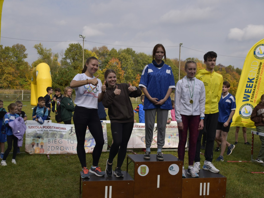 Mistrzowie jesiennych biegów - Bartnik i 
