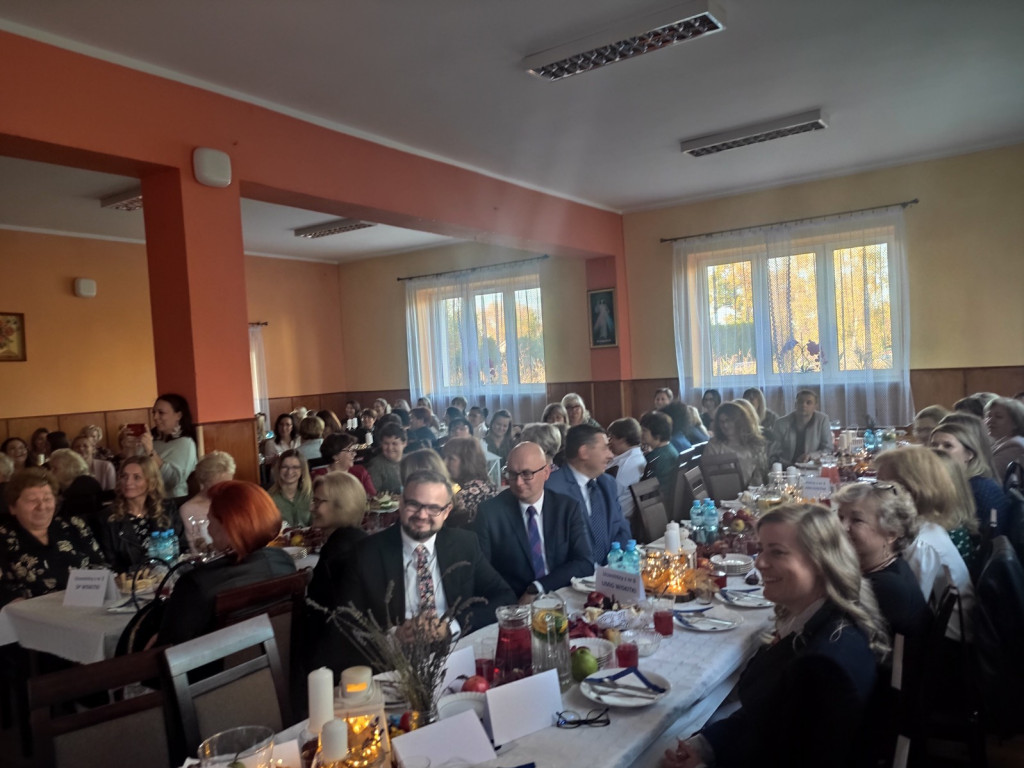 Miedniewice gościły wielką oświatową rodzinę