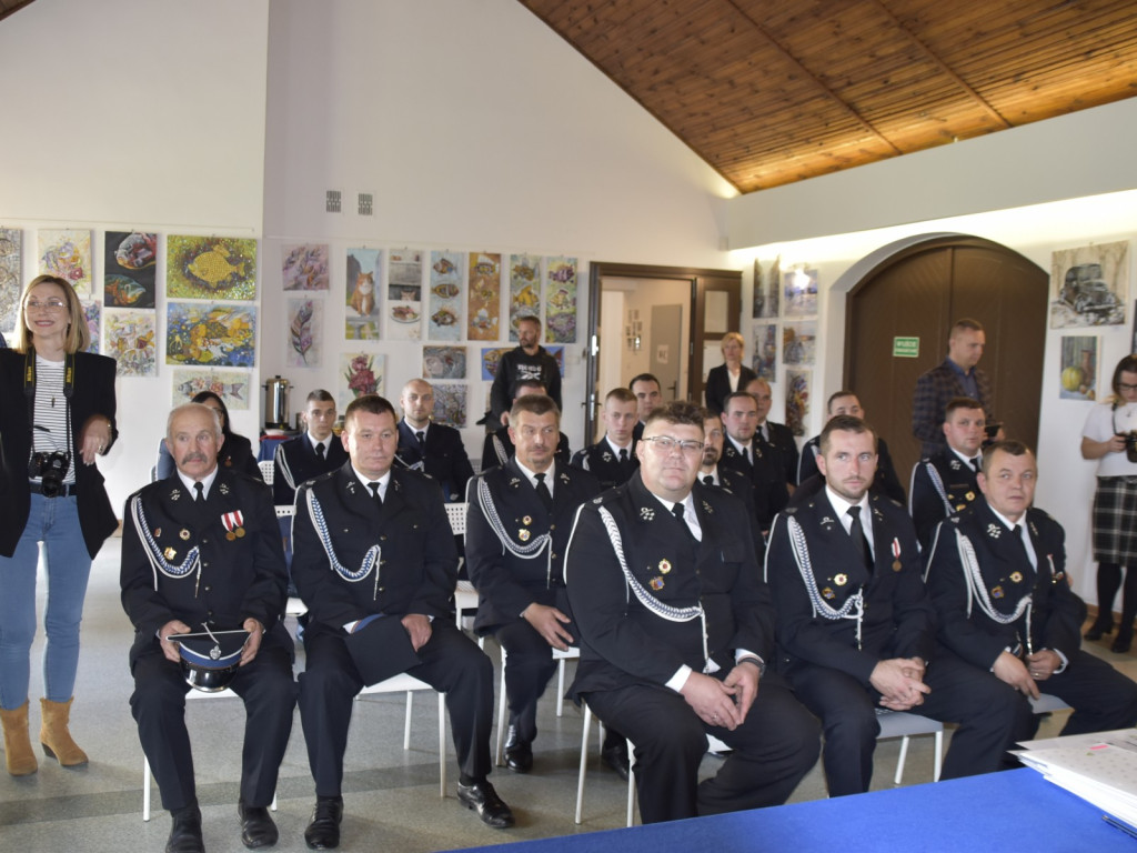 Pieniądze na gotowość bojową i strażacką młodzież