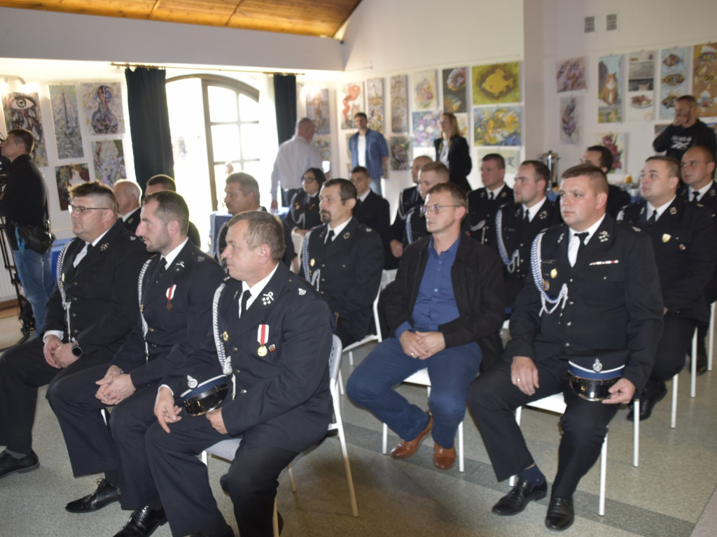 Pieniądze na gotowość bojową i strażacką młodzież