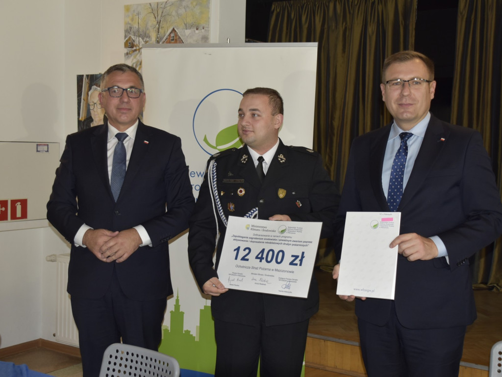 Pieniądze na gotowość bojową i strażacką młodzież