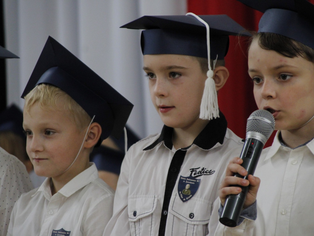 Pierwszaki z Jedynki oficjalnie są uczniami!