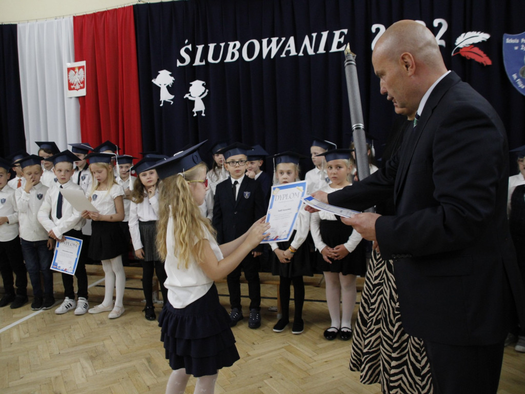 Pierwszaki z Jedynki oficjalnie są uczniami!