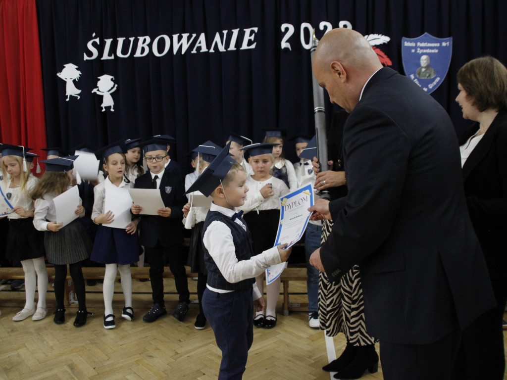 Pierwszaki z Jedynki oficjalnie są uczniami!