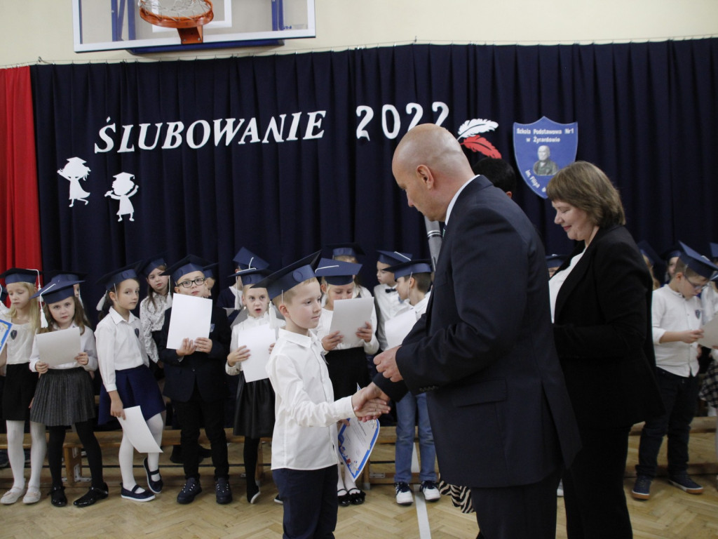Pierwszaki z Jedynki oficjalnie są uczniami!
