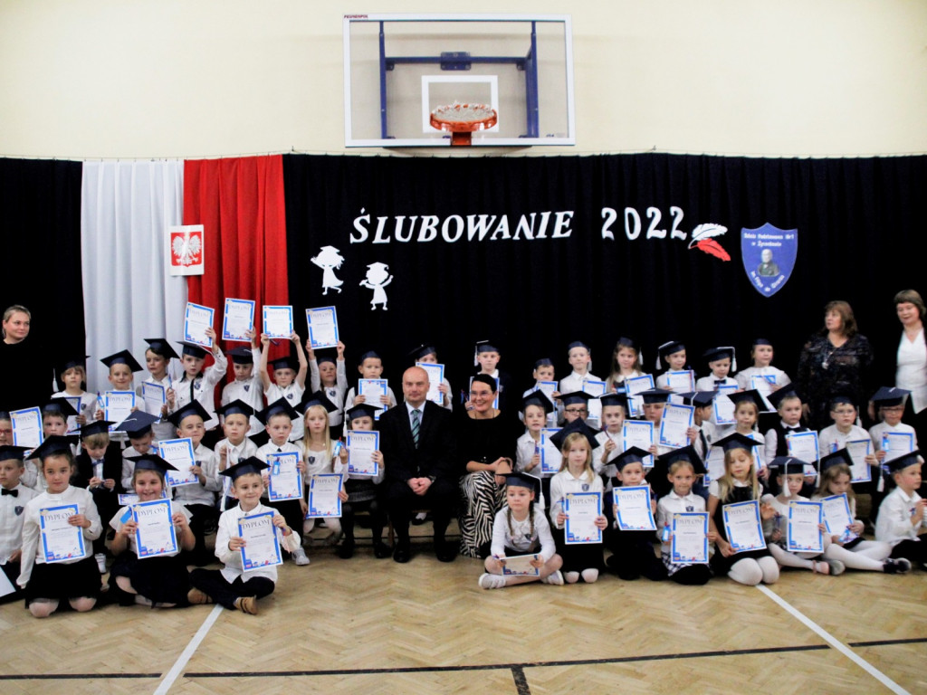 Pierwszaki z Jedynki oficjalnie są uczniami!