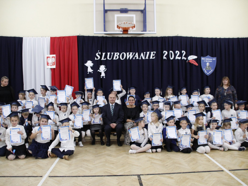 Pierwszaki z Jedynki oficjalnie są uczniami!