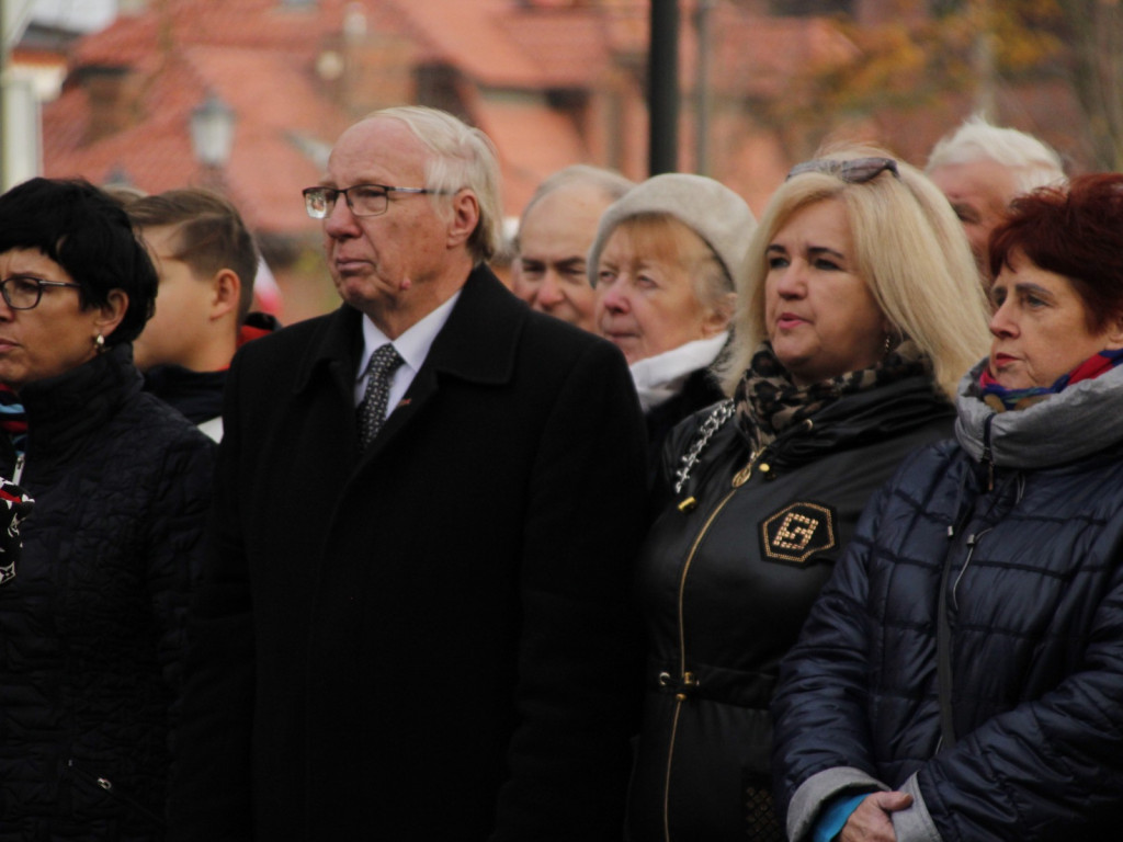 Pomnik Marszałka Piłsudskiego odsłonięty