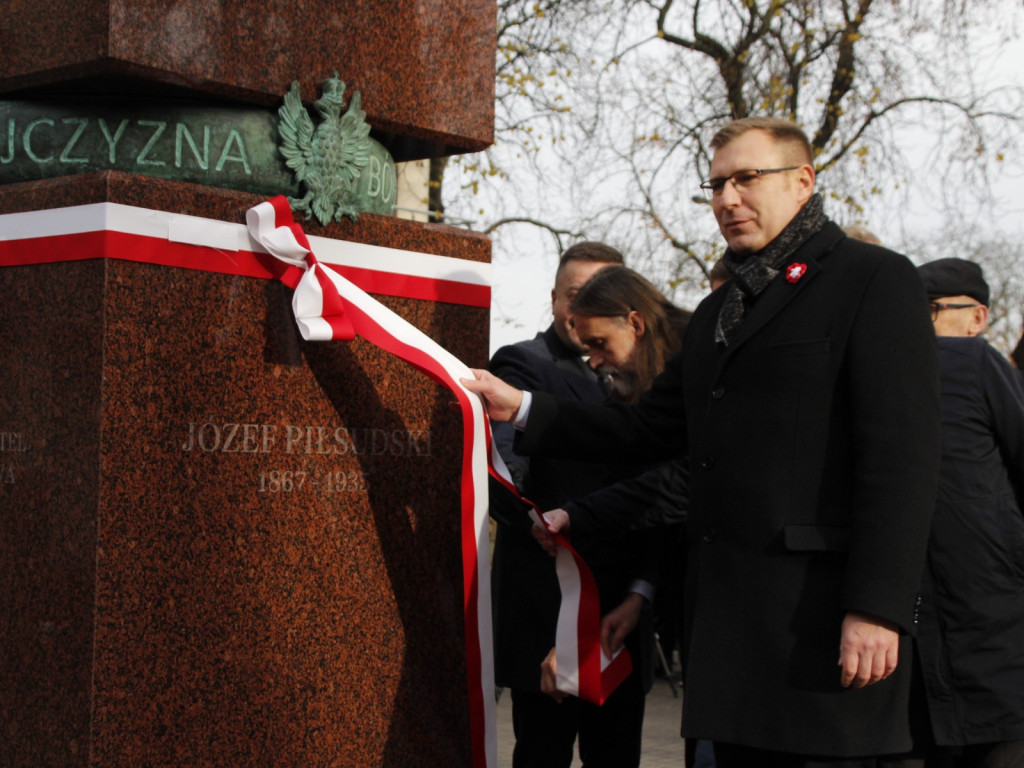 Pomnik Marszałka Piłsudskiego odsłonięty