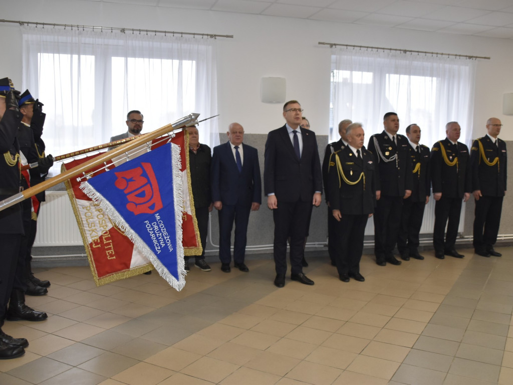 Szczęśliwy - prezentowy poniedziałek dla strażaków