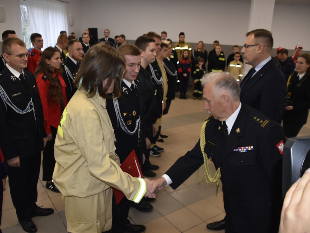 Szczęśliwy - prezentowy poniedziałek dla strażaków