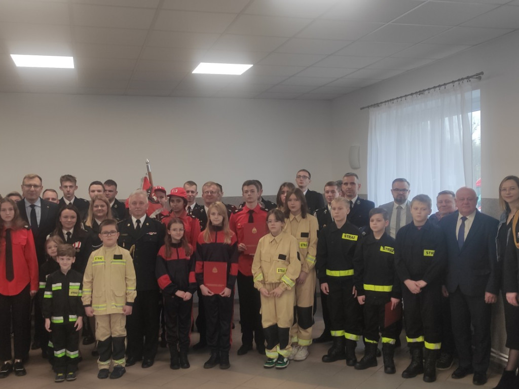 Szczęśliwy - prezentowy poniedziałek dla strażaków