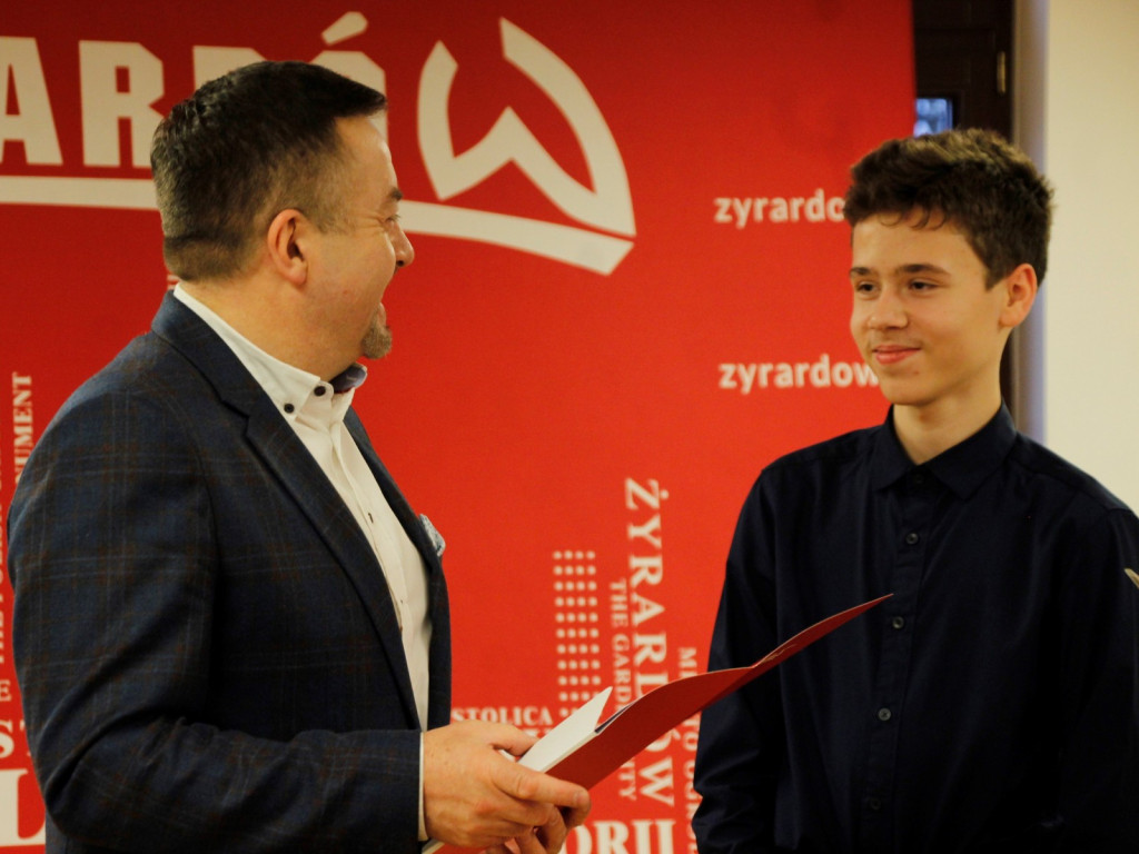Prezydent nagrodził wybitnych uczniów
