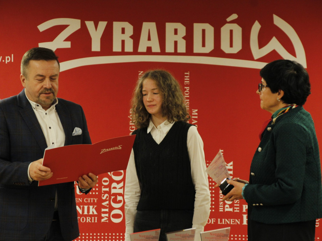 Prezydent nagrodził wybitnych uczniów