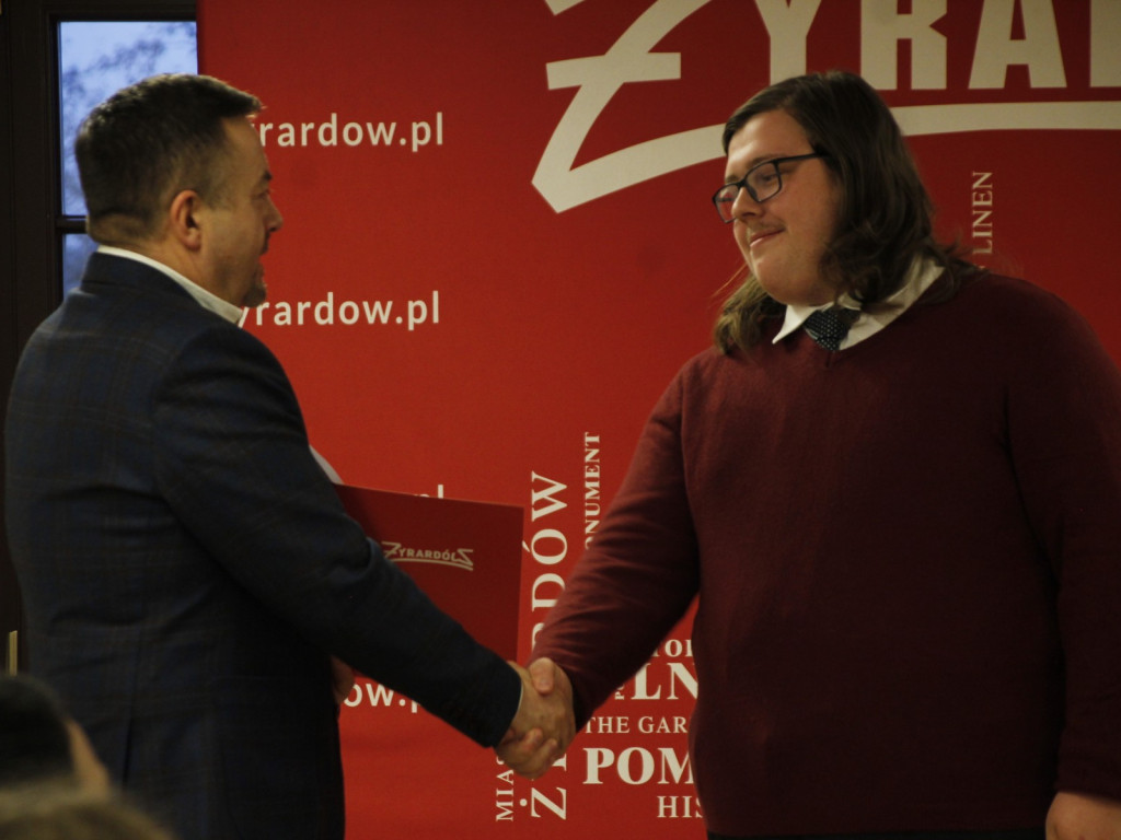 Prezydent nagrodził wybitnych uczniów