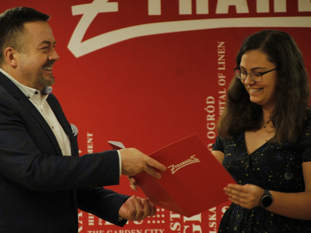 Prezydent nagrodził wybitnych uczniów