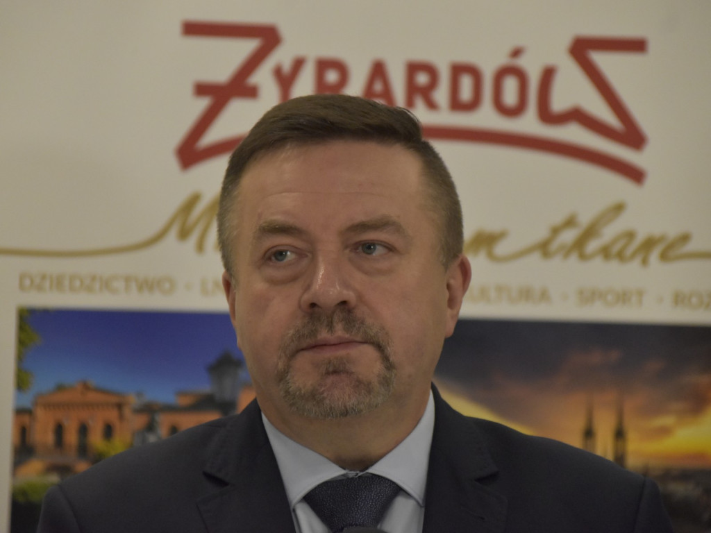 <strong>W Żyrardowie pojawiła się tajemnicza cyfra - 283</strong>