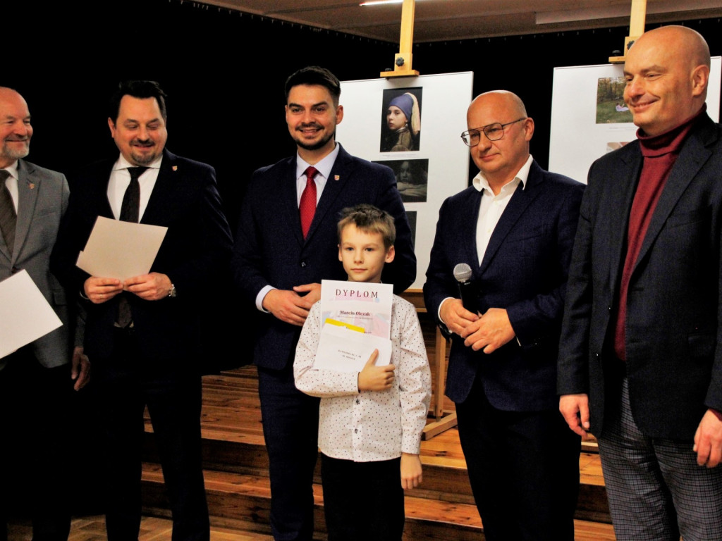 Za pomocą obiektywu pokazali piękny artystyczny świat