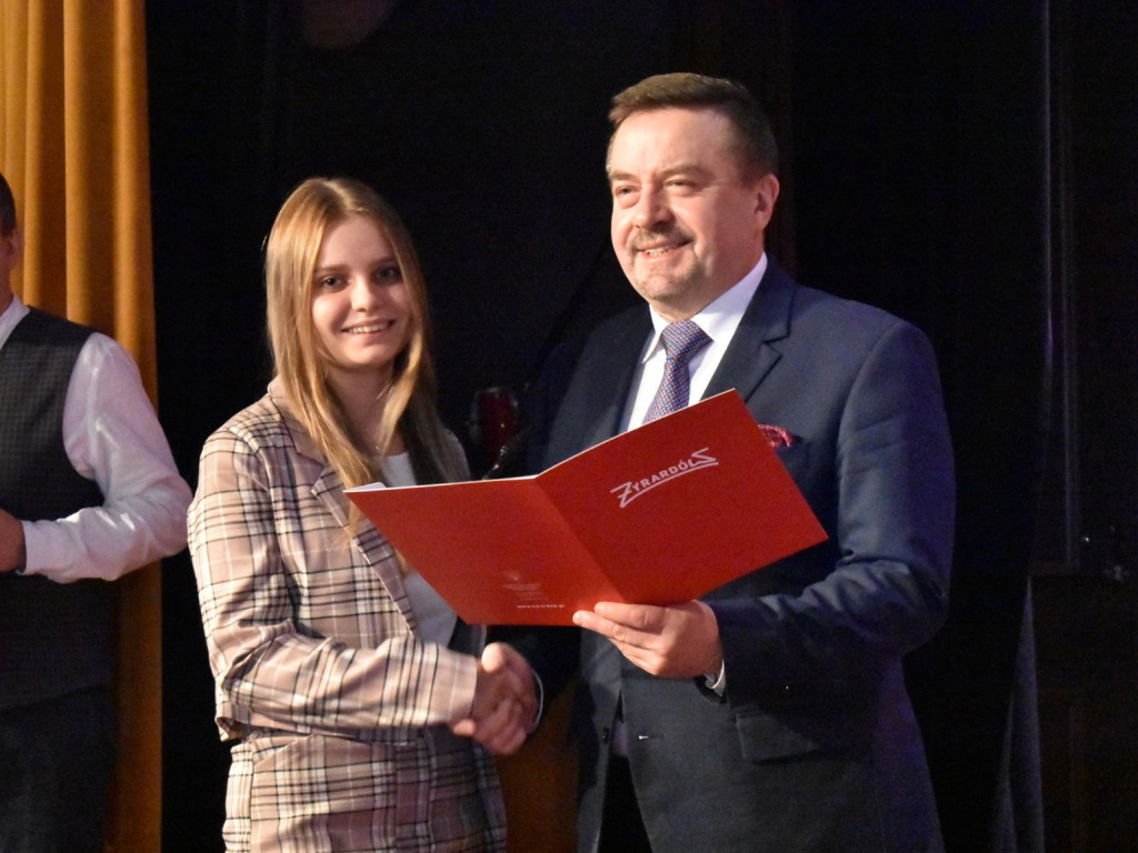 Młodzieżowa Rada Miasta już po ślubowaniu