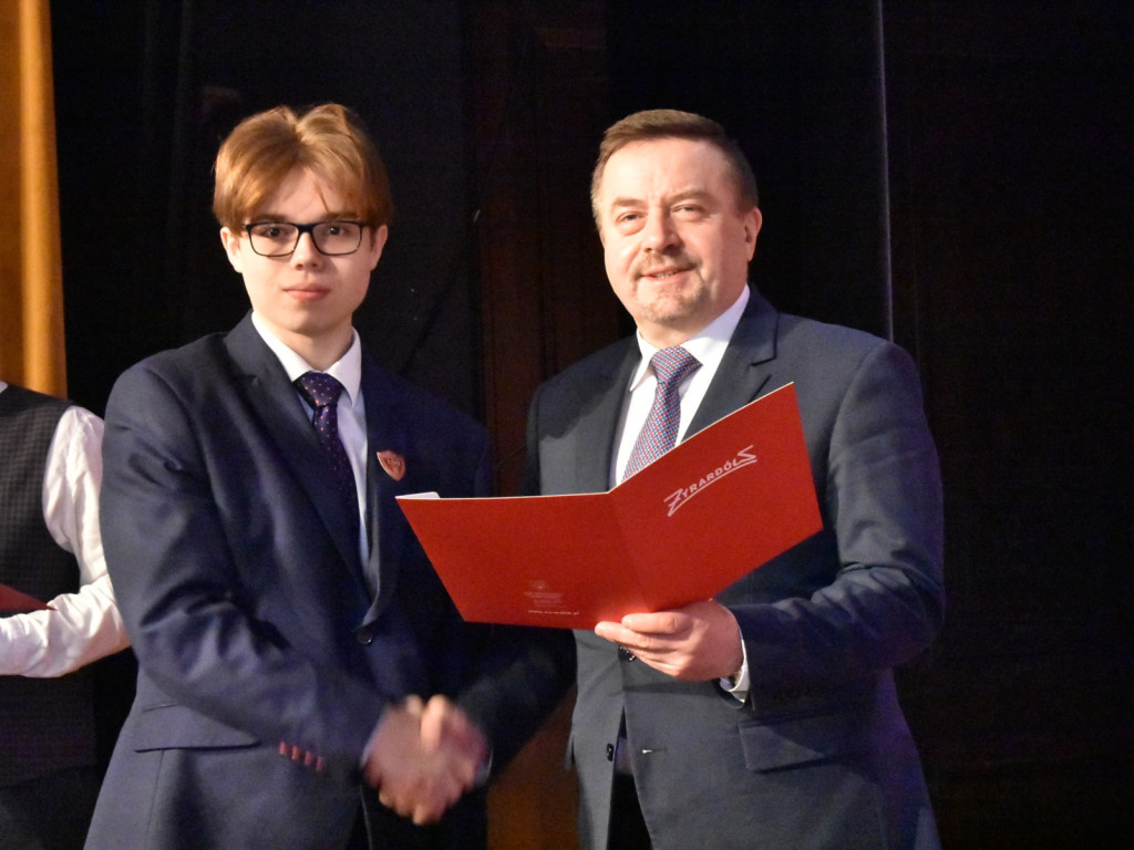 Młodzieżowa Rada Miasta już po ślubowaniu