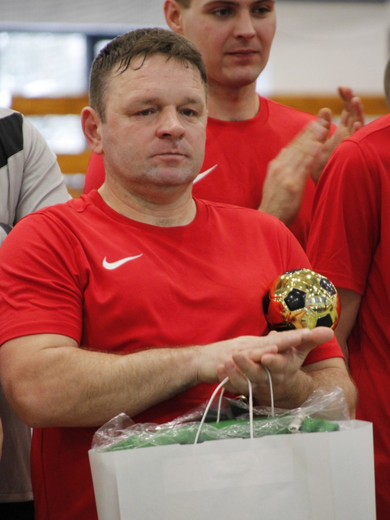 Strażacka rywalizacja - tym razem na boisku