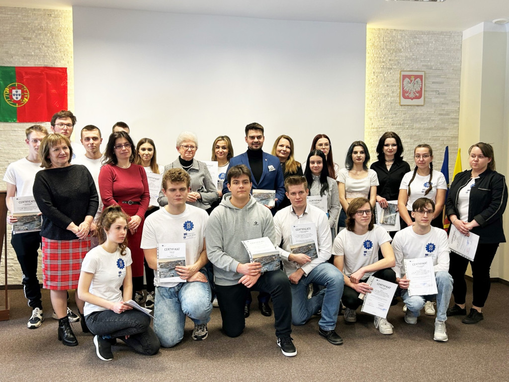 Elektryk podsumował praktyki w Bradze