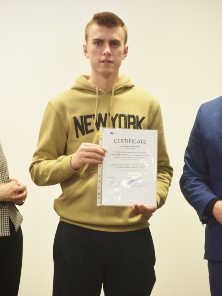Elektryk podsumował praktyki w Bradze