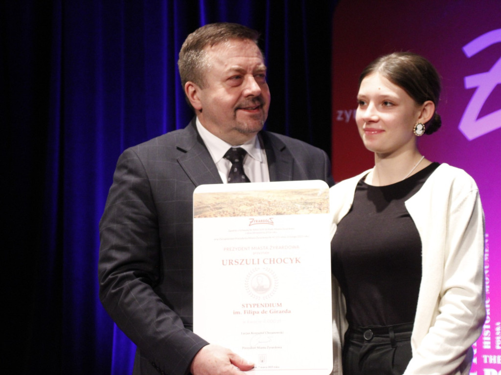 Prezydent wręczył stypendia artystyczne