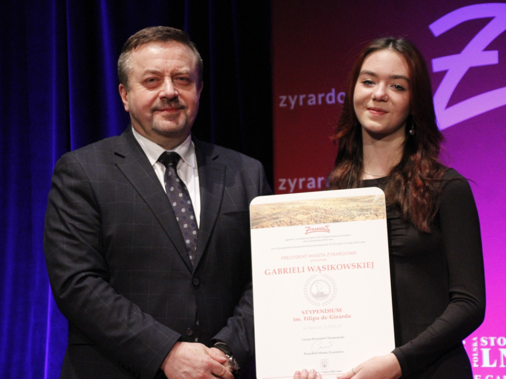 Prezydent wręczył stypendia artystyczne