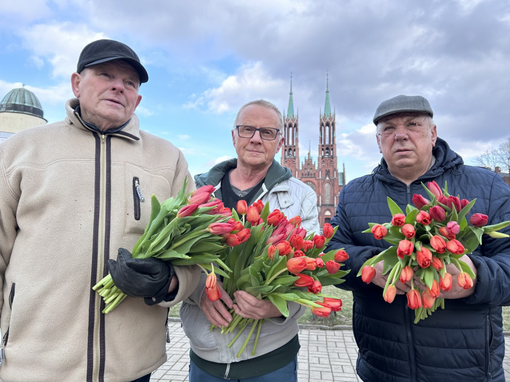 <strong>Kwiaty od Nowej Lewicy na Dzień Kobiet</strong>