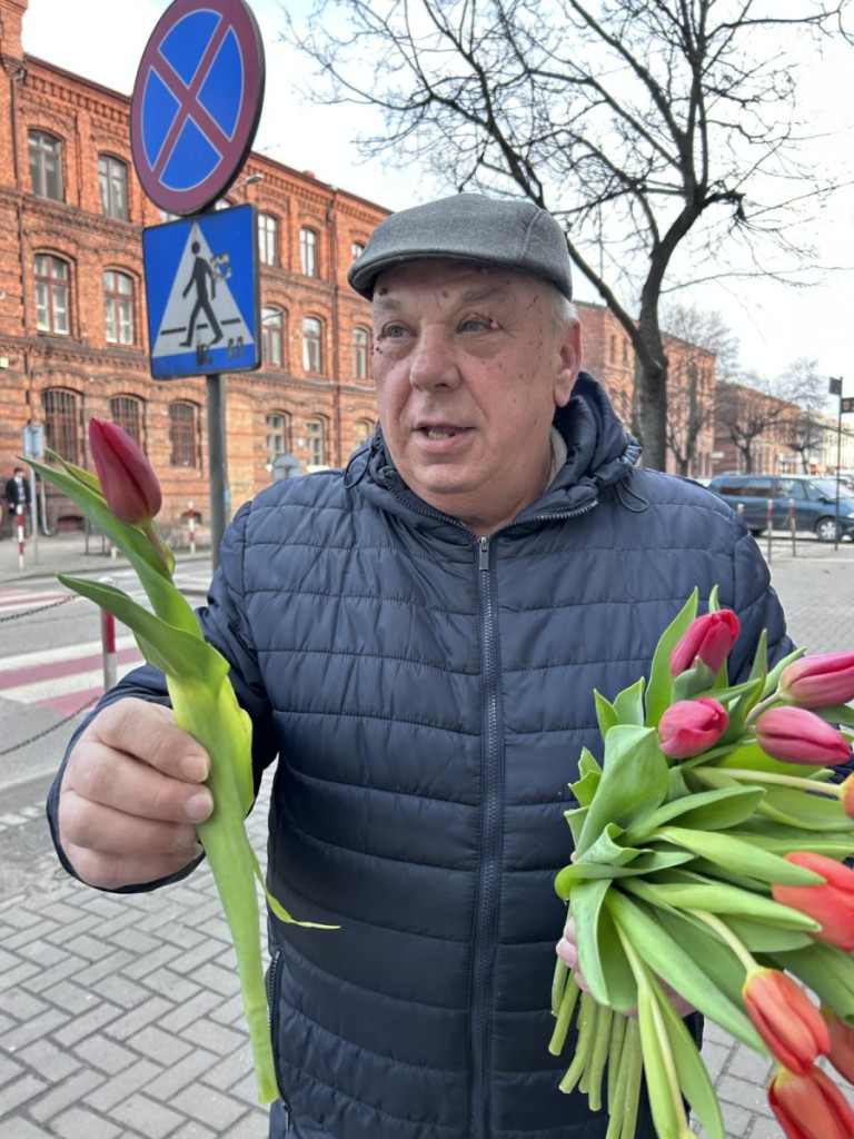 <strong>Kwiaty od Nowej Lewicy na Dzień Kobiet</strong>
