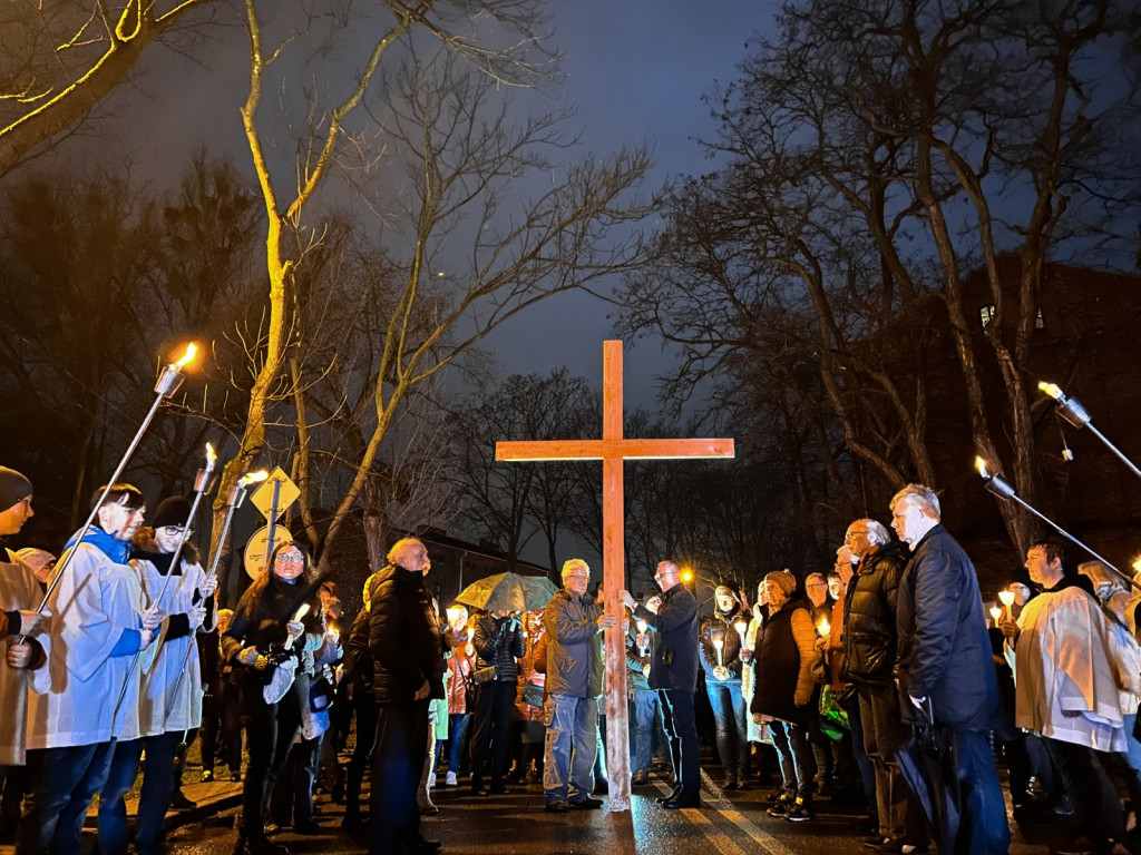 Droga Krzyżowa ulicami miasta