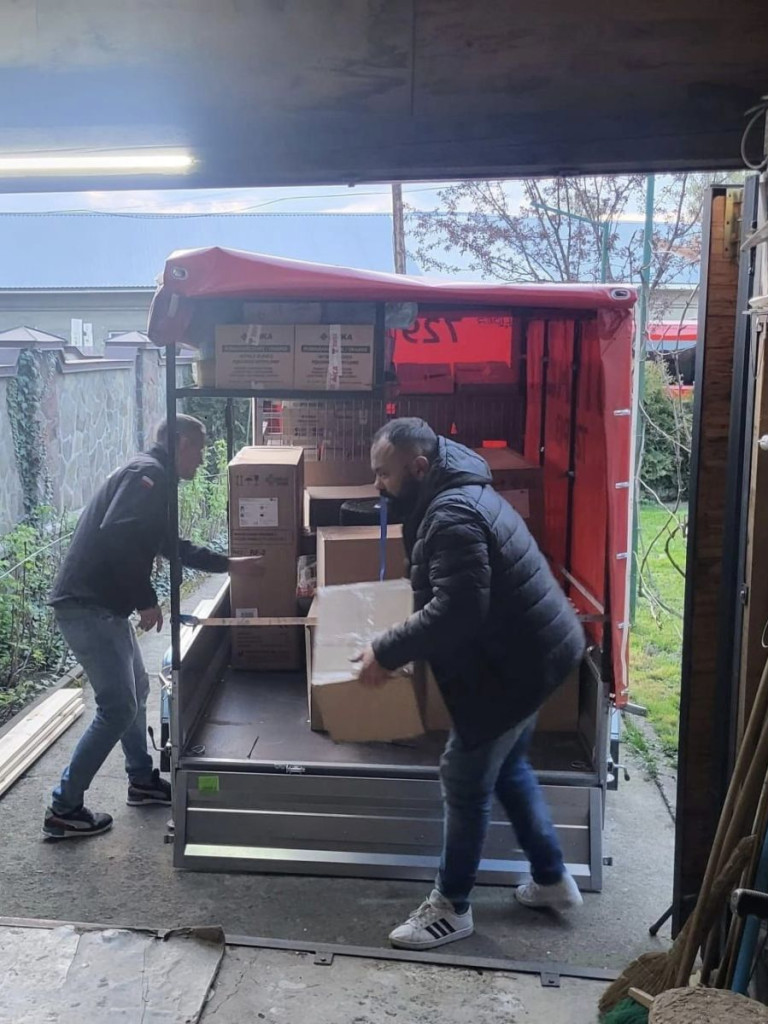 <strong>Żyrardowskie dary dotarły do rodaków na Ukrainę</strong>