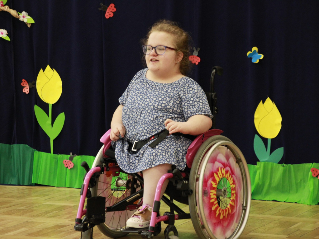 Wyjątkowe wiosenne recytacje klas integracyjnych