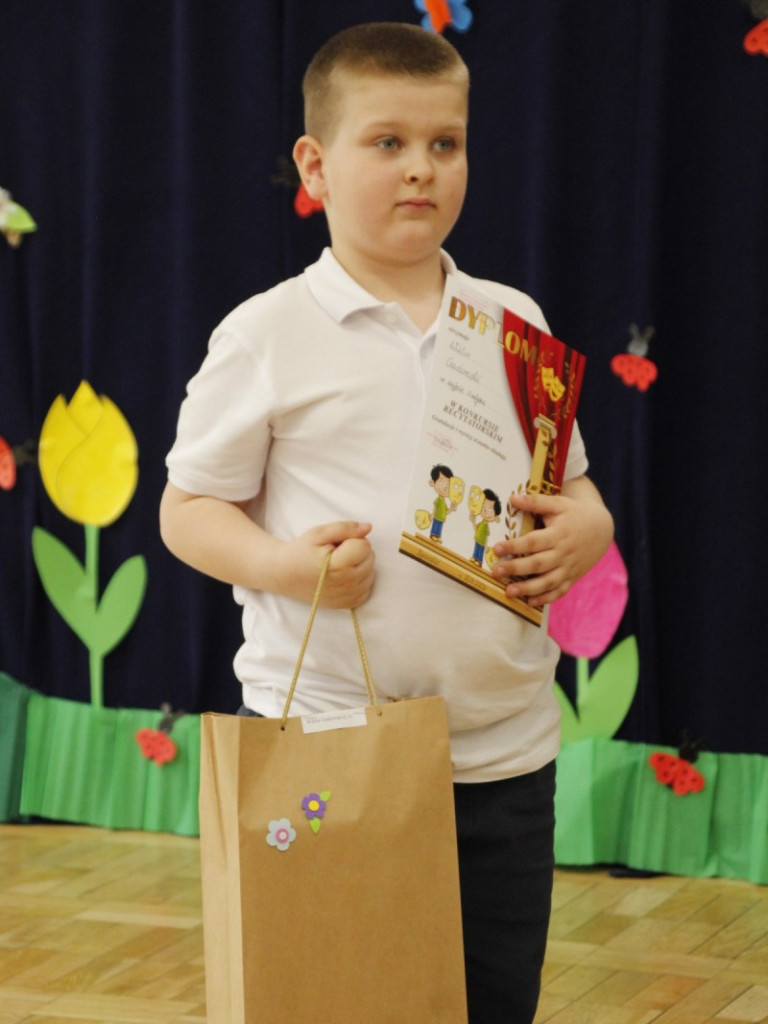 Wyjątkowe wiosenne recytacje klas integracyjnych