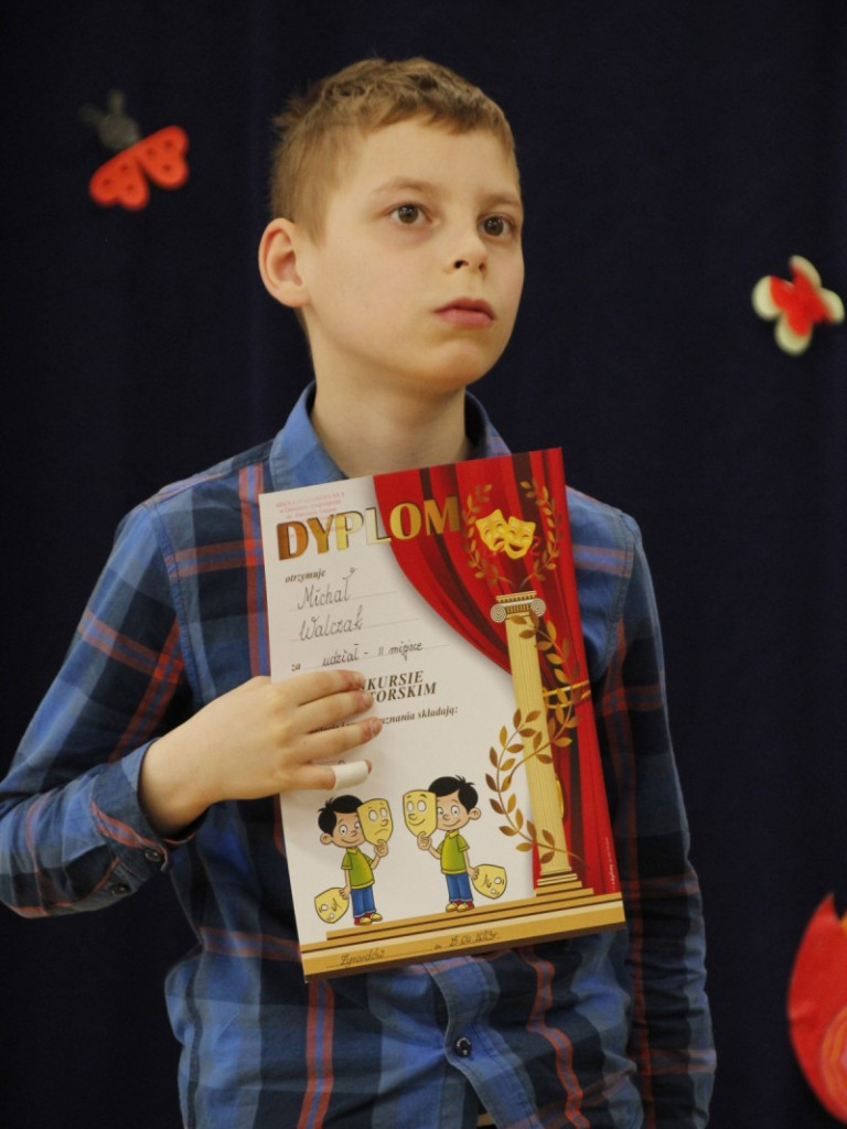 Wyjątkowe wiosenne recytacje klas integracyjnych